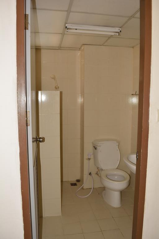 Modern Place Apartment Банкок Стая снимка
